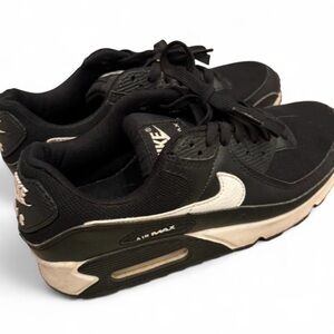 Nike Air Max 90 Black and White Sneakers